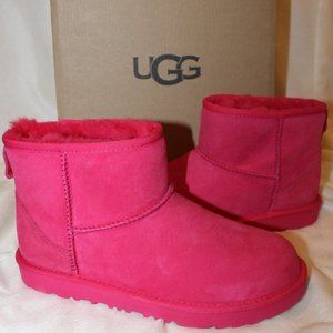 NIB UGG YOUTH 5 6 WOMENS 7 8 MINI WATER RESISTANT SUEDE‎ SHEARLING LINED BOOTS